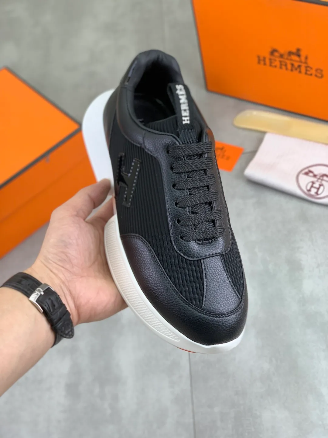 Men's men's shoes P460 new style [HERMES] Hermès - High-end quality original order - Upper: 🔝Nappa calfskin, sewn brand 'H' totem - Inner: water-dyed cowhide - Outsole: ultra-light TPU foam; molded outsole - Ultra-high quality control·Fine workmanship: highlighted (high-end·nobility·grade) -Size: 38-44 (45 can be customized)·